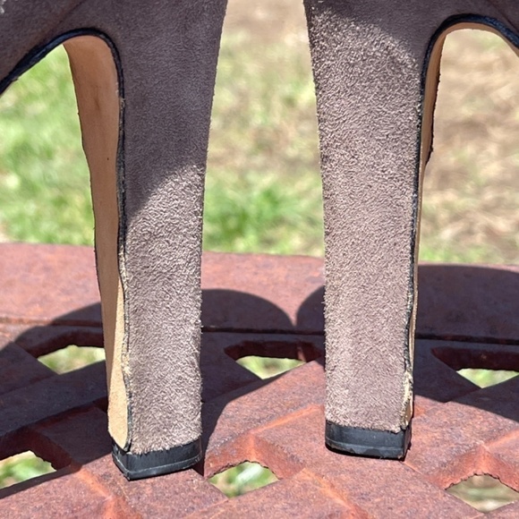 Via Spiga Suede Leather Platform Closed Toe Slip On Heels - Picture 11 of 12